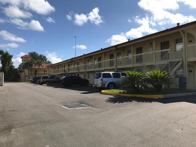 Days Inn By Wyndham Jacksonville Baymeadows Luaran gambar